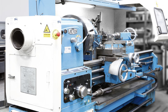 At Mecanizados OSA we have Lacfer lathes